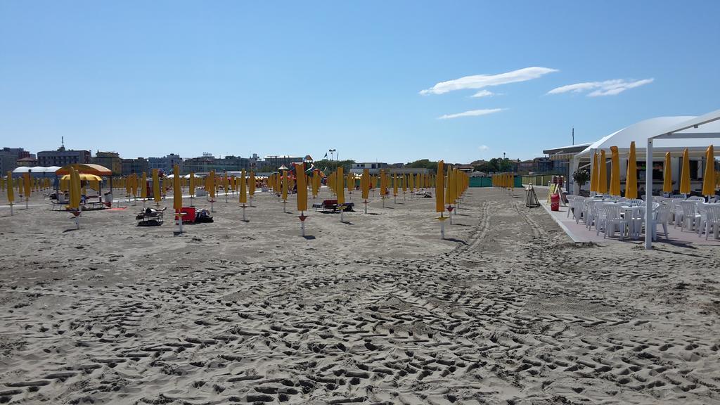 Appartamenti Sottomarina Carla Buitenkant foto
