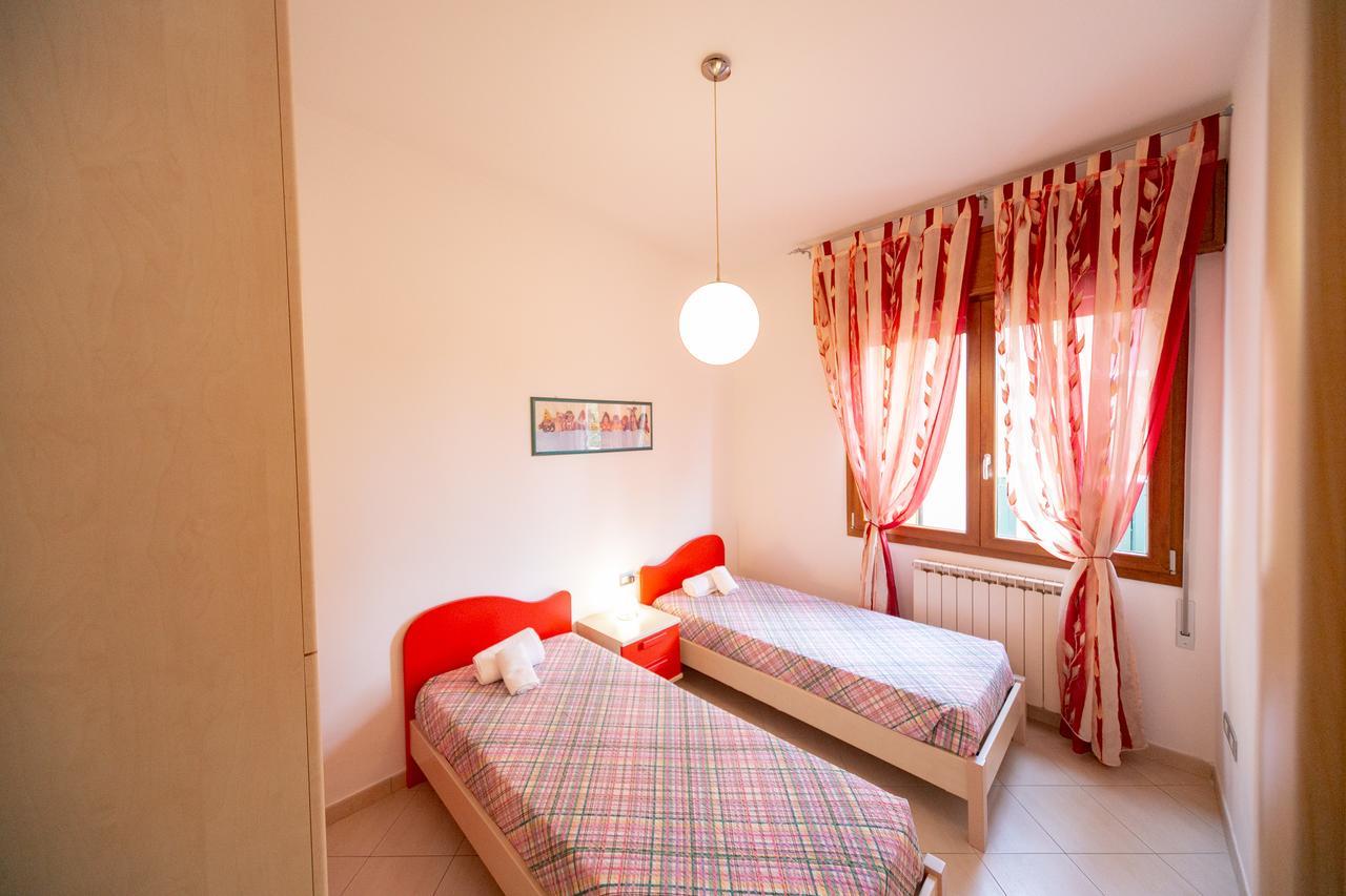 Appartamenti Sottomarina Carla Buitenkant foto